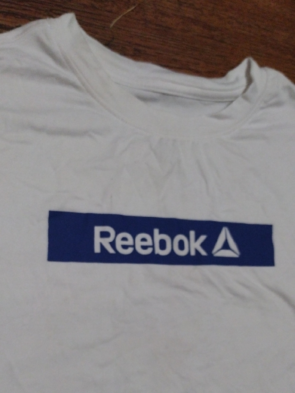 Reebok White Kids Tee with Navy Logo Bar - Picture 2 of 7